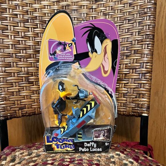 Looney Tunes "Back in Action" DAFFY (Launchin' Action!) - Picture 1 of 5